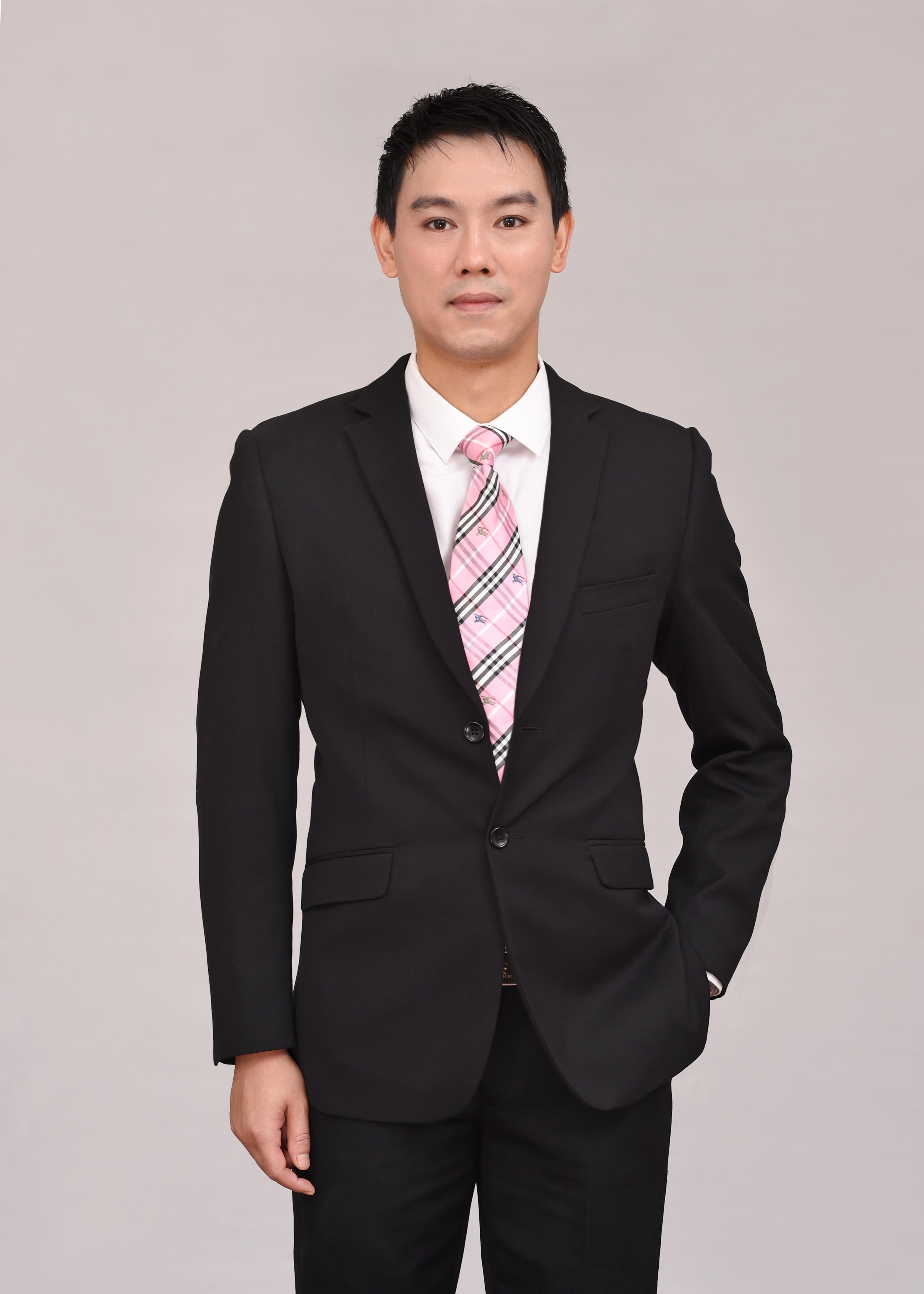 薛颖棠 制作统筹负责人